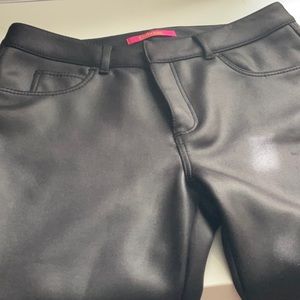 NWT - Catherine Malandrino Black Jos Pant size 6